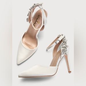 Lulus white heels